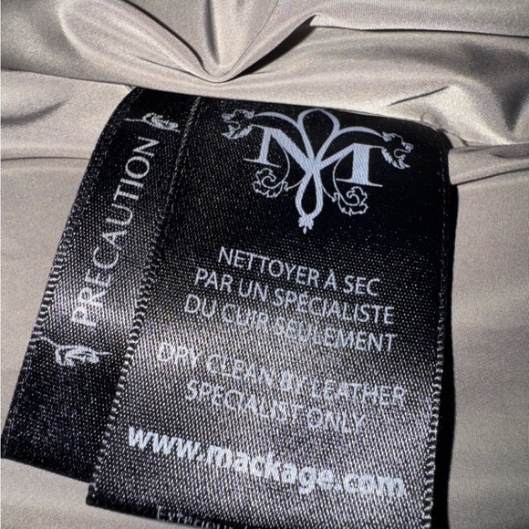 Mackage Original DIXON 2-in-1 Nordic down bomber with natural fur - Picture 9 of 15